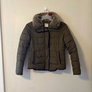 Old Navy Olive Puffer Jacket with Faux Fur Collar